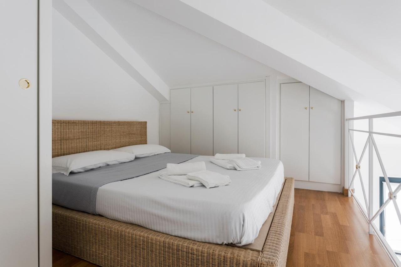 Apartamento Living Brera, a unique experience - Vicolo Fiori Milán Exterior foto
